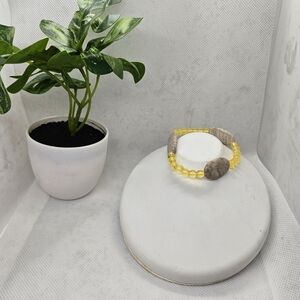 Elegant Yellow Beaded Bracelet